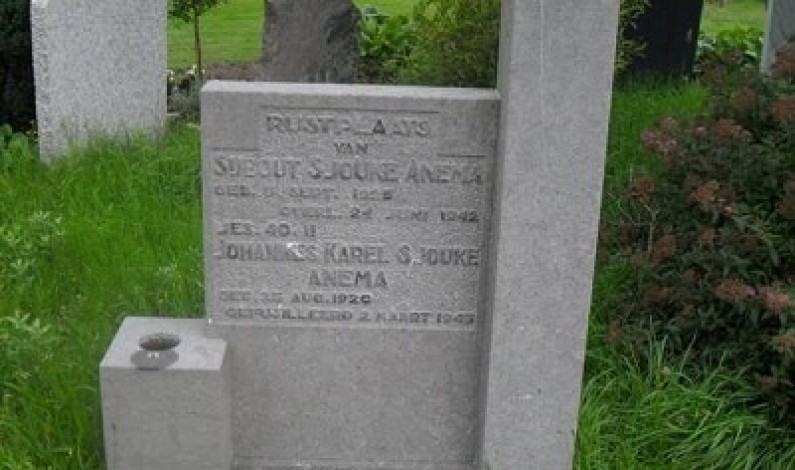 Johannes Anema, gefusilleerd net voor de bevrijding. Johannes Anema, gefusilleerd net voor de bevrijding.